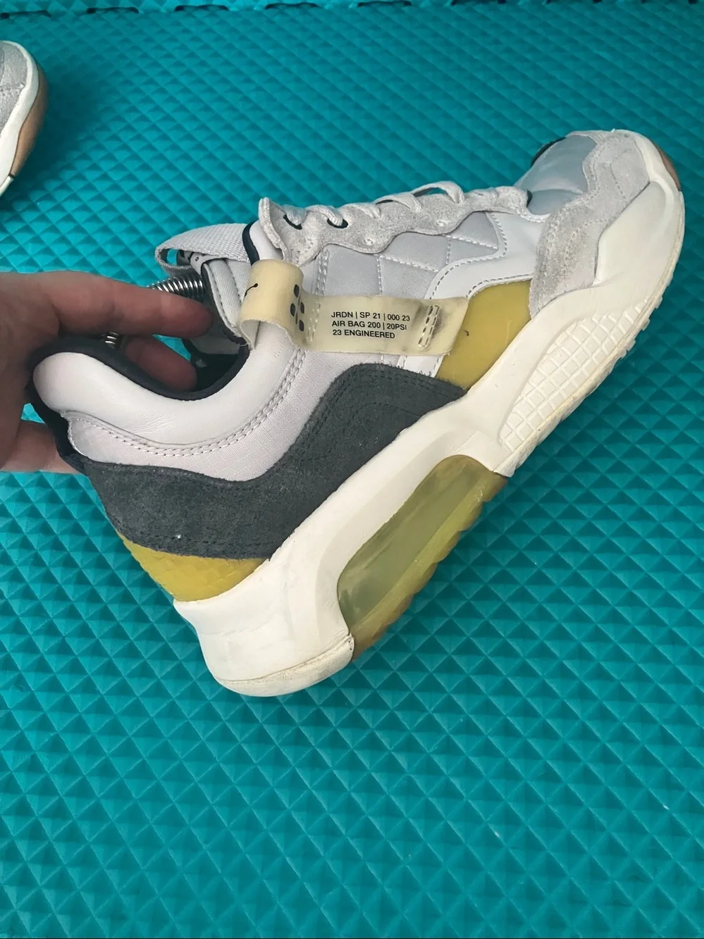 NIKE Air Jordan MA2 Vast Grey-Yellow Men's Shoes | 9.5